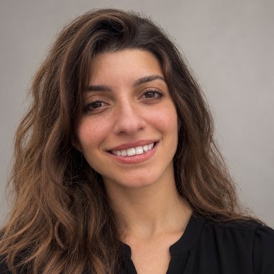 Sarah Cunha headshot